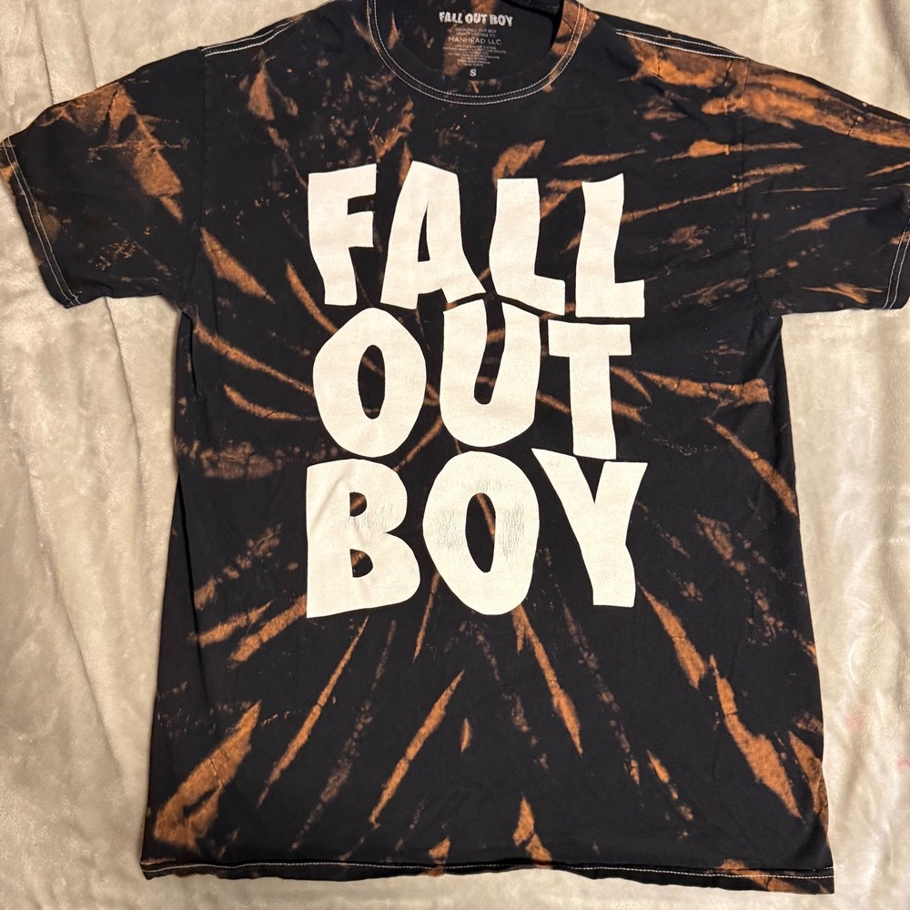Fall Out Boy Bleach FOB Tie-Dye Band Tee – Size Small – Emo Concert Aesthetic